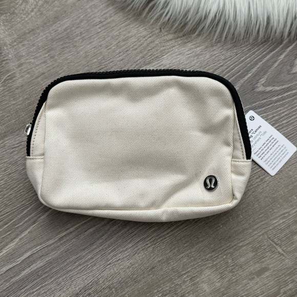 lululemon athletica Handbags - LULULEMON Everywhere Canvas Belt Bag